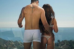 yumi kazama黑人作品