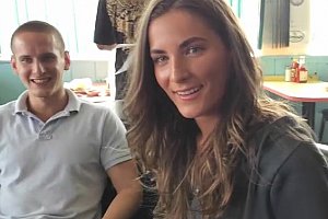 日本x片野外免费